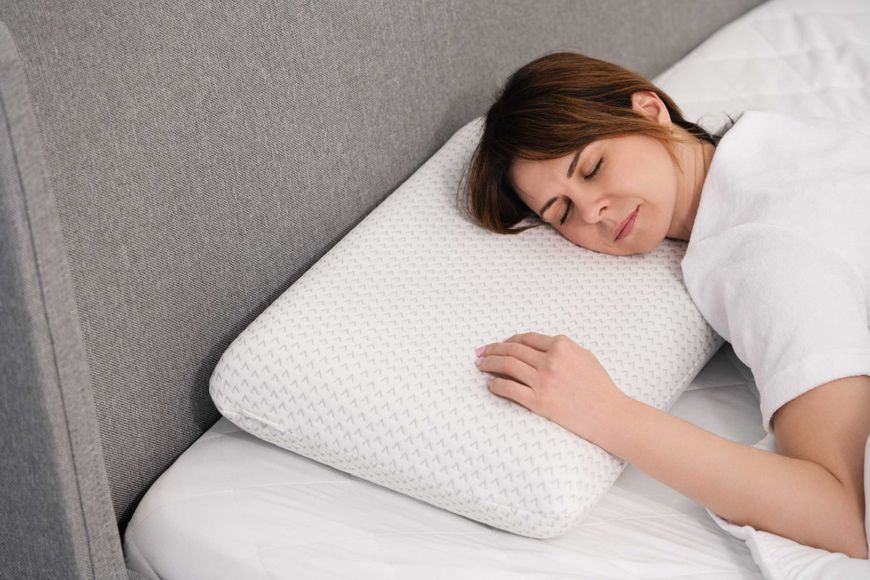 Подушка ортопедична Ardesto Sleepwell ART6040СLP 60&times;40&times;12 см біла 4930353 фото